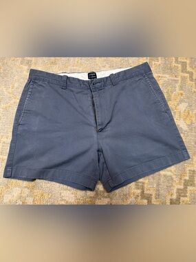J. Crew Men’s Flat Front Shorts in Slate Gray-Blue